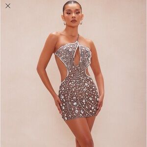 ‼️ Fashion Nova - Maria Rhinestone Mini Dress - Nude/combo ‼️